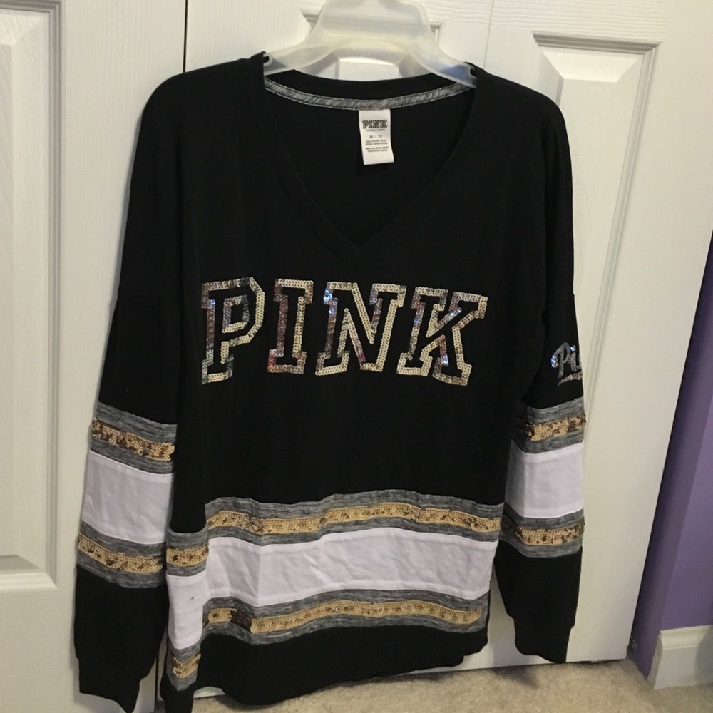 VS PINK Long Sleeve V-Neck